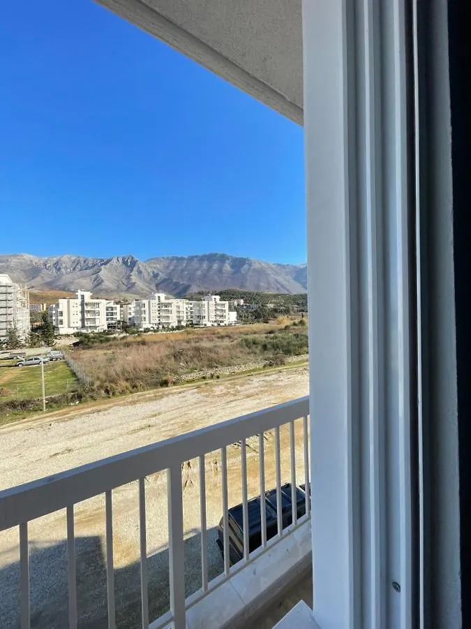 Apartmán Sea & Mountain View Apartament Orikumi